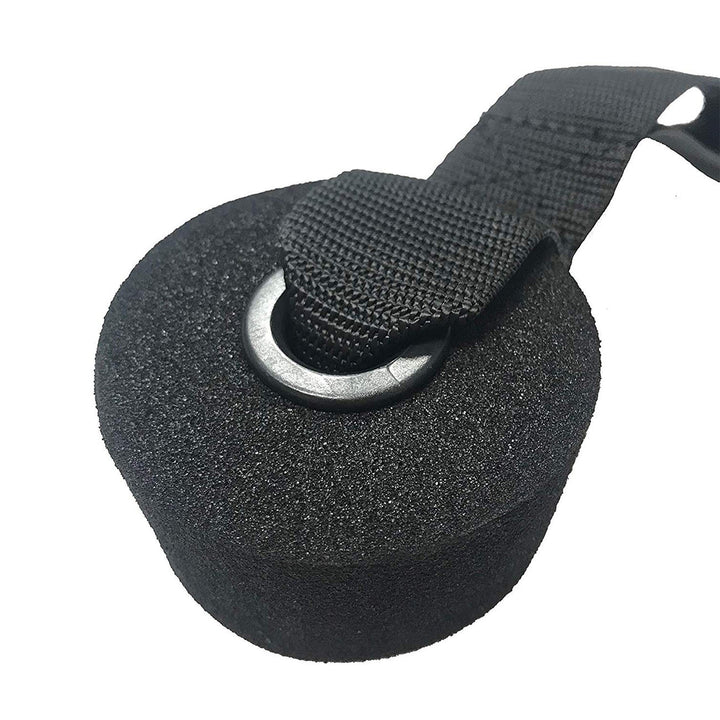 Fitness door buckle