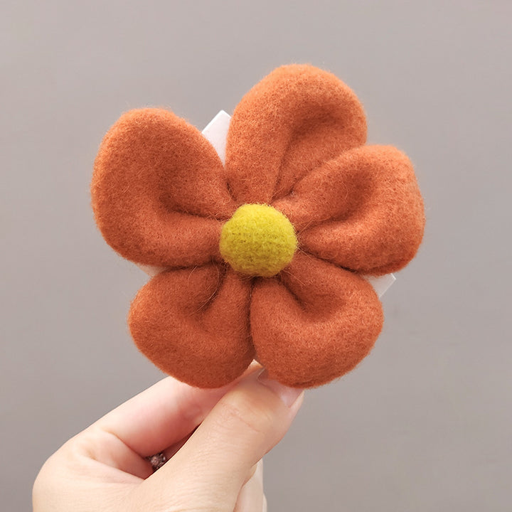 Flower Hair Circle Plush Leather Case