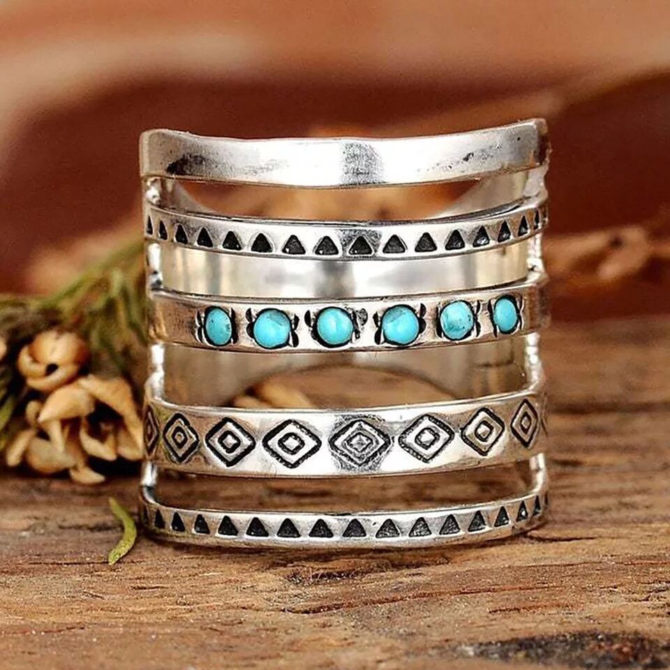Fashion Hollowed-out Vintage Turquoise Ring